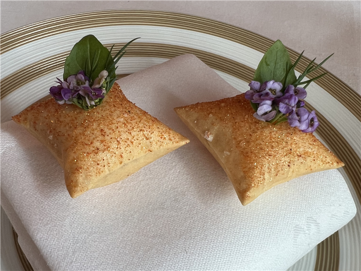 lobster pillow canape